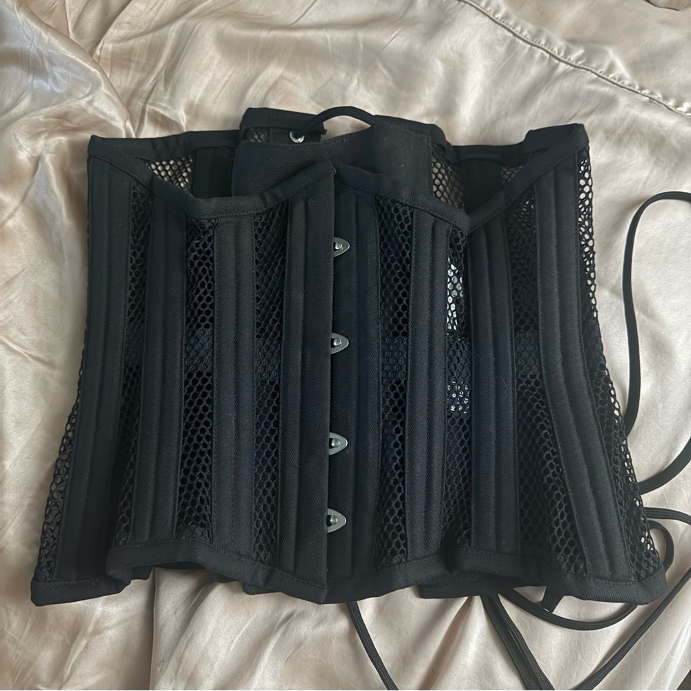 Orchard Corset Curve Underbust Mesh Corset
